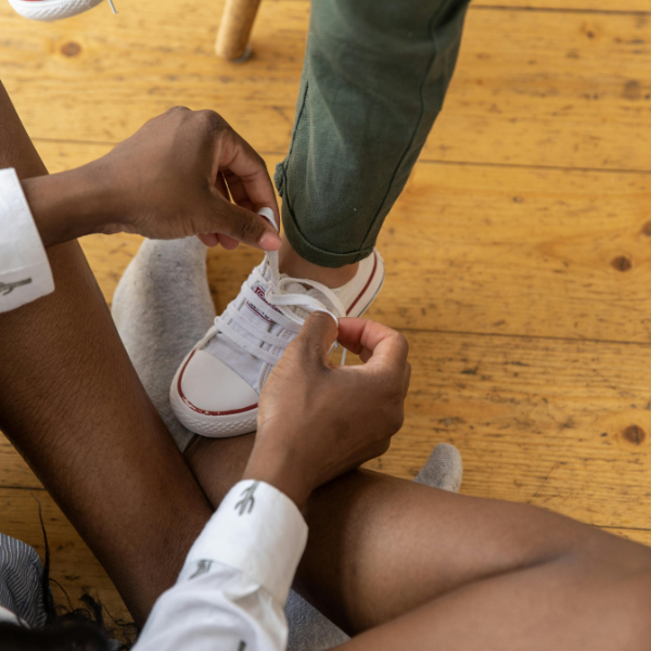 Guide ultime : Comment choisir les chaussures parfaites pour chaque étape de la croissance de votre enfant